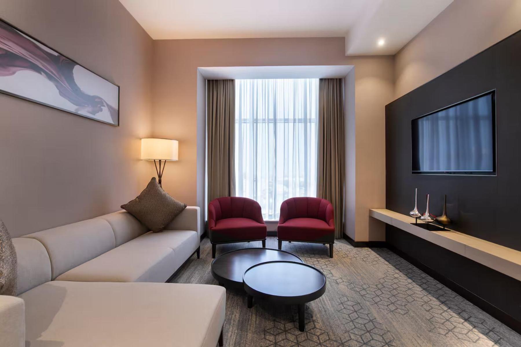 Ramada By Wyndham Riyadh King Fahd Road Exterior photo